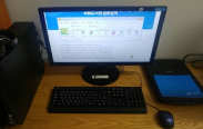 시각장애인용 컴퓨터와 스캐너 사진